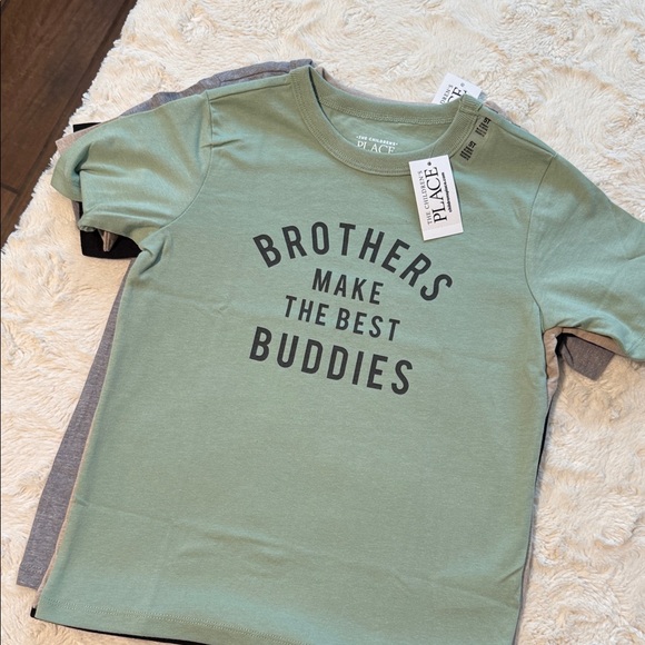The Children's Place Kids Tees - Green, Tan, Gray, Black. Pack of 4 Tees - Picture 5 of 5
